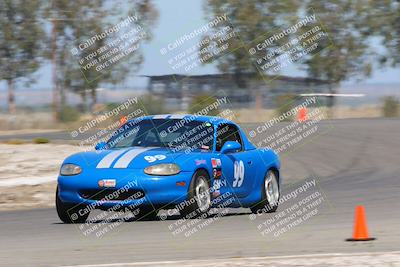 media/May-01-2022-CalClub SCCA (Sun) [[03a481c204]]/Group 5/Qualifying (I5)/